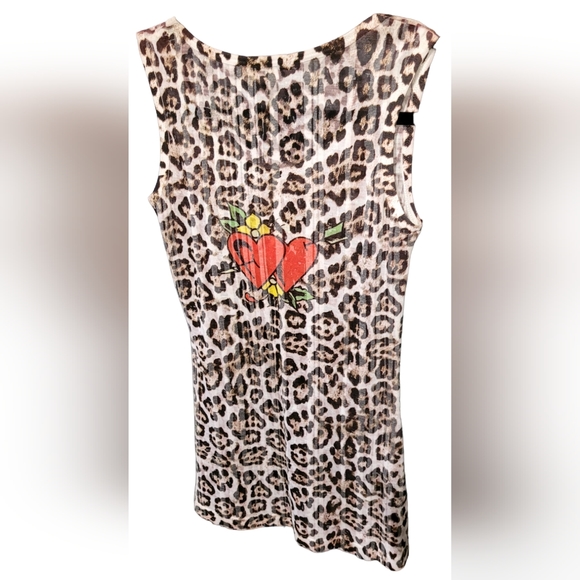 Hot Tees Leopard Print Tank Top with hearts, Size Medium - Picture 2 of 3